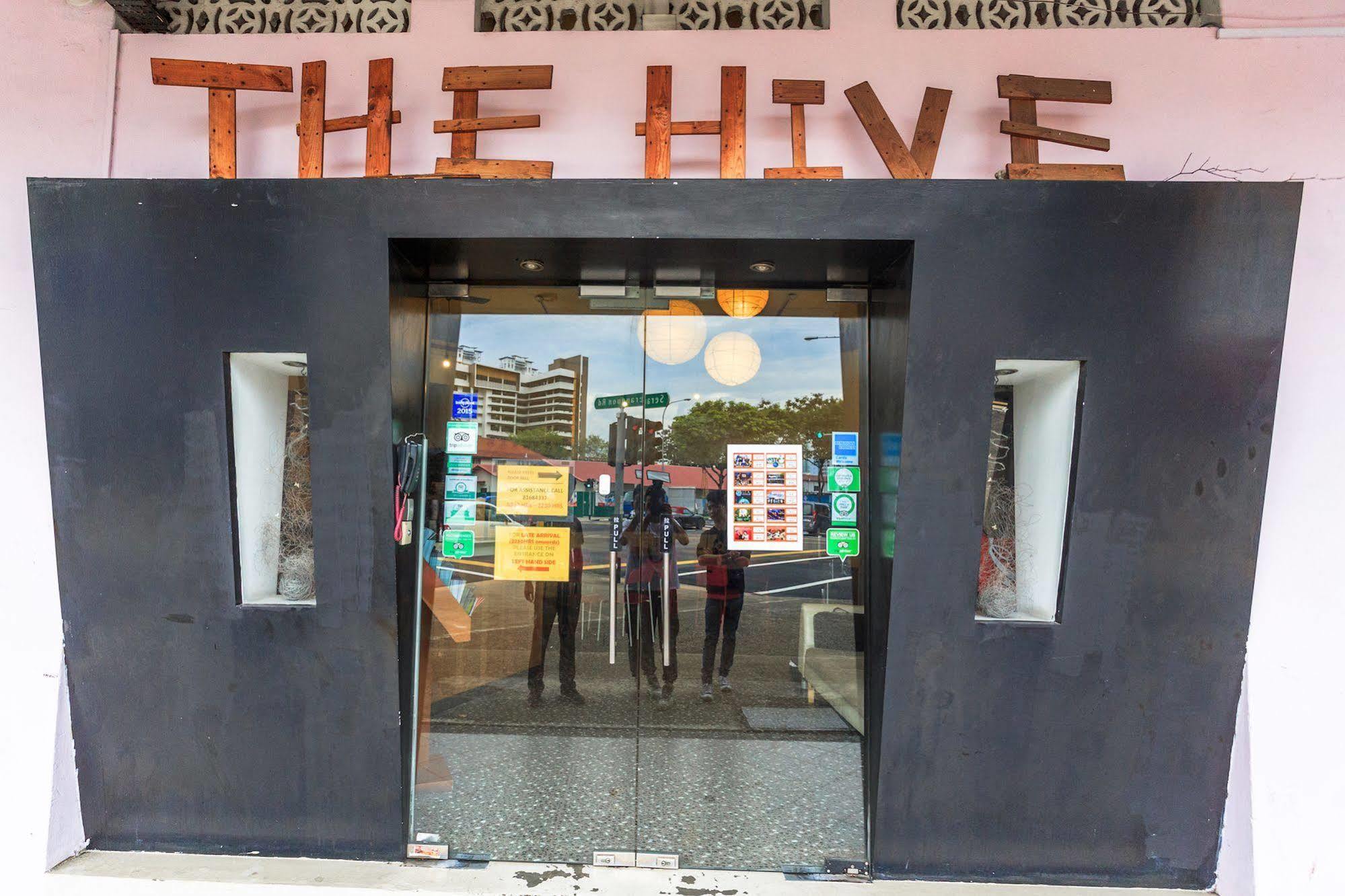 The Hive Singapore Hostel Exterior photo